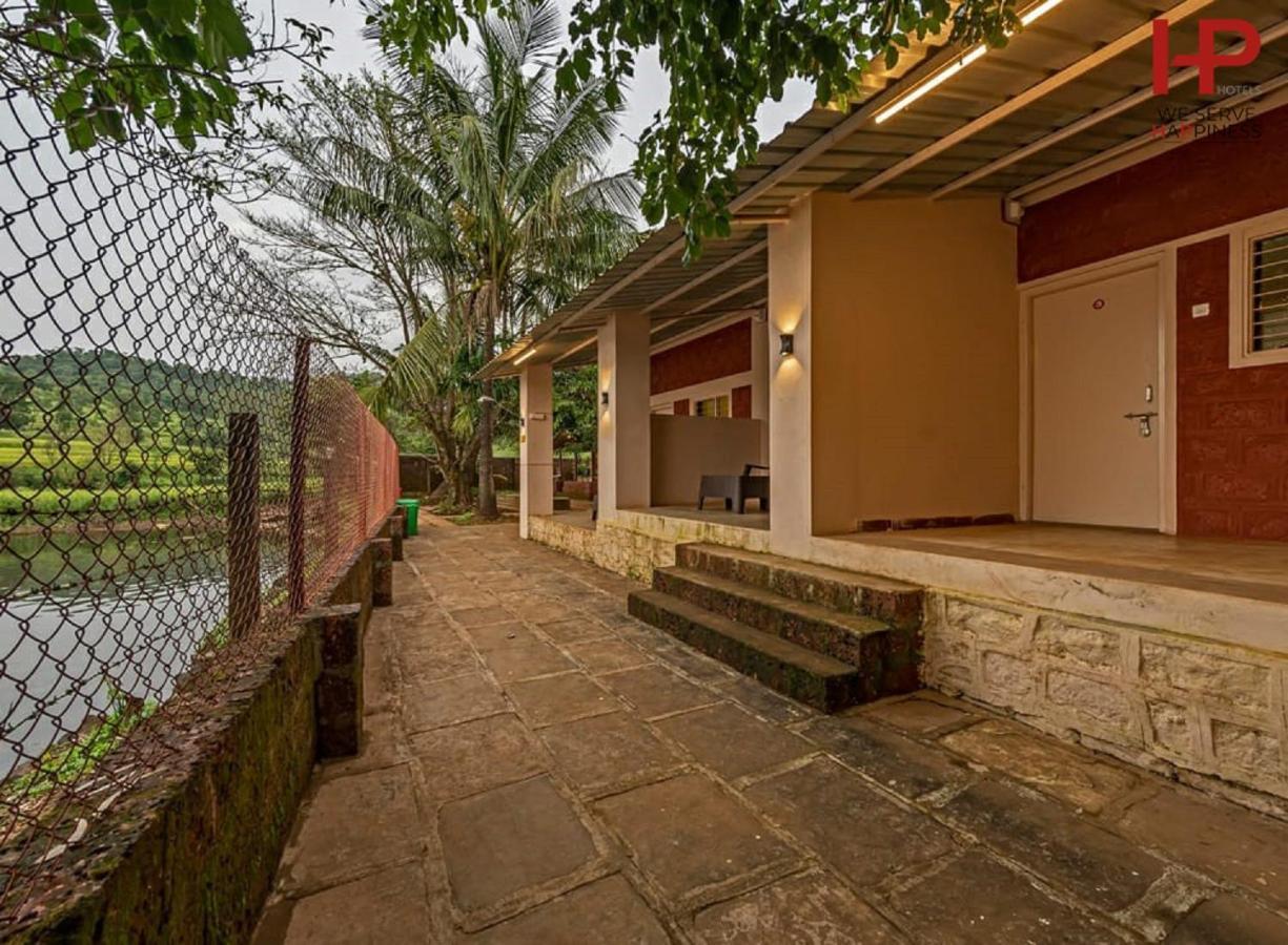 Hp Resort Kolhapur Luaran gambar