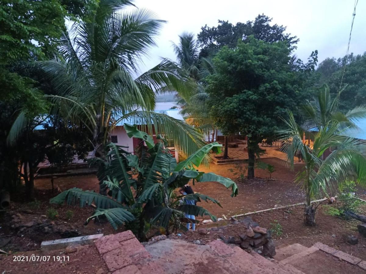 Hp Resort Kolhapur Luaran gambar